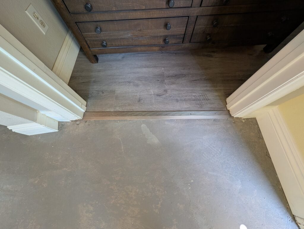 Baseboard and Transition Strip Installation in Thousand Oaks