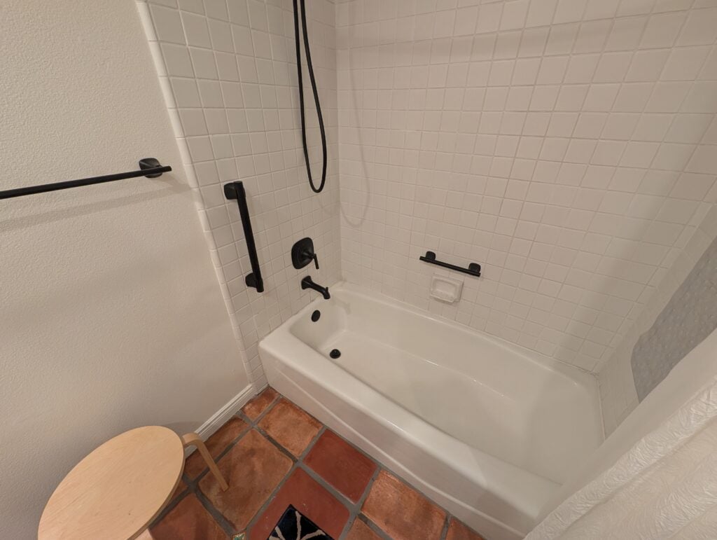 Grab Bar Installation in Oxnard — grab bar installation